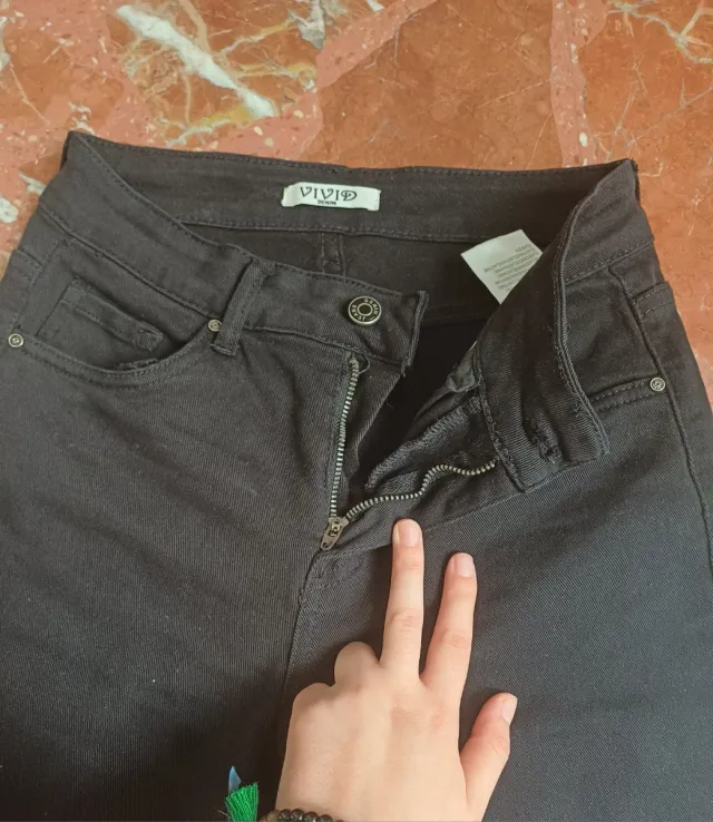 Pantalón vaquero mujer negro