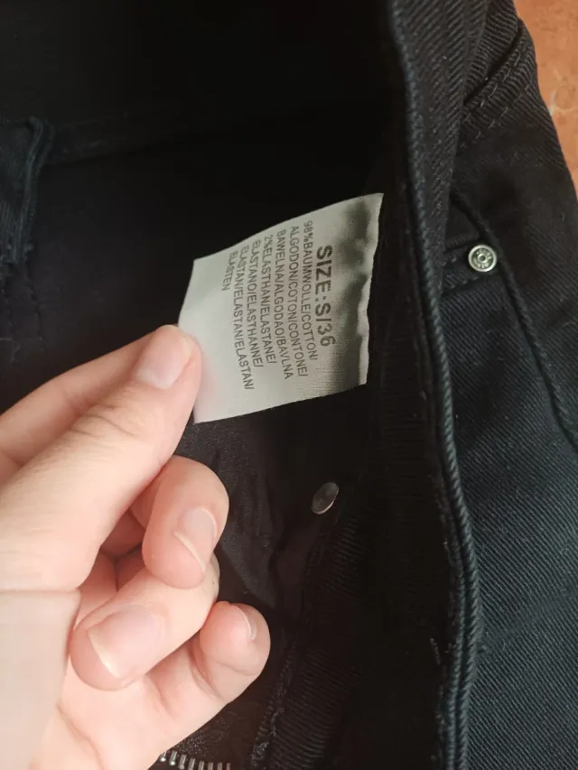 Pantalón vaquero mujer negro