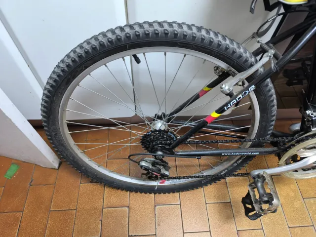 Bicicleta de montaña TINO