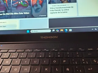 Ordenador Thompson Negro