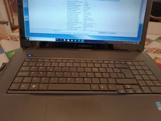 Ordenador Medion E7214 Negro