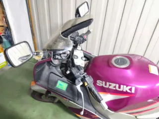 Suzuki RF 900 R2R 1000cc