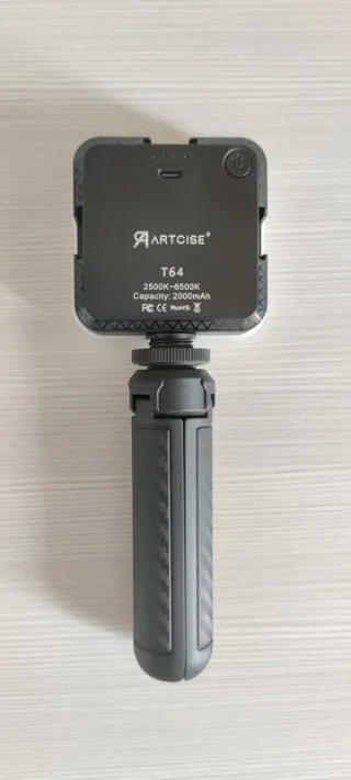 Luci LED portatili con treppiede