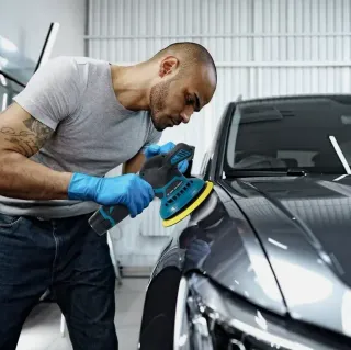 Lucidatrice Levigatrice Auto 12V 2 Batt.