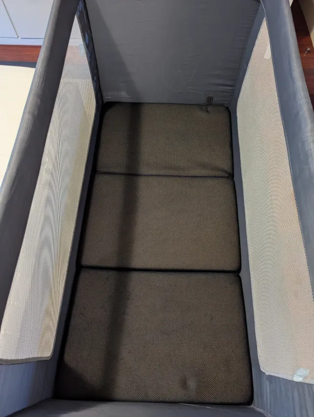 Cuna de viaje para bebé