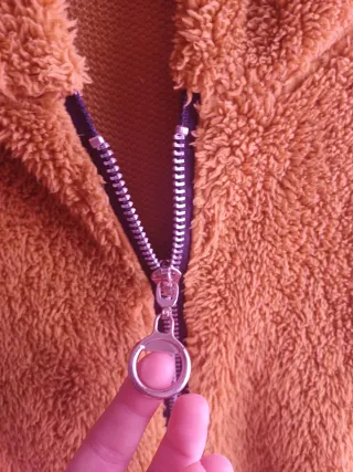 Chaqueta de forro polar con cremallera