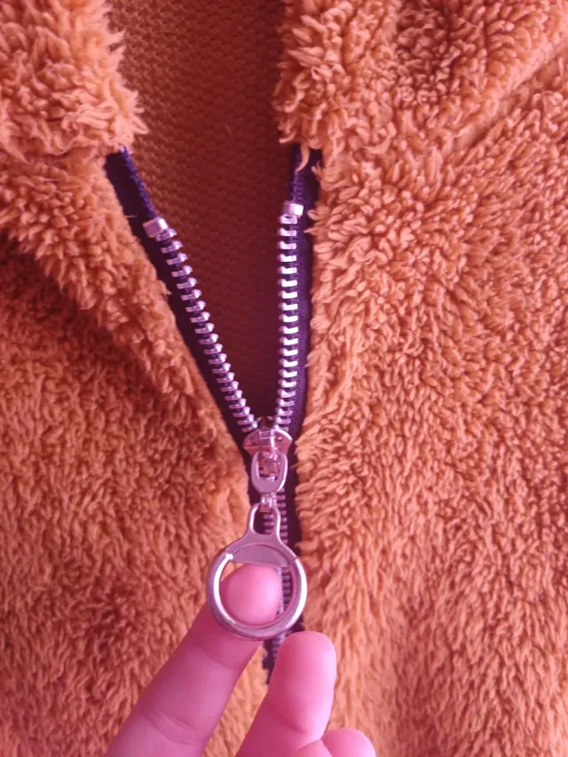 Chaqueta de forro polar con cremallera