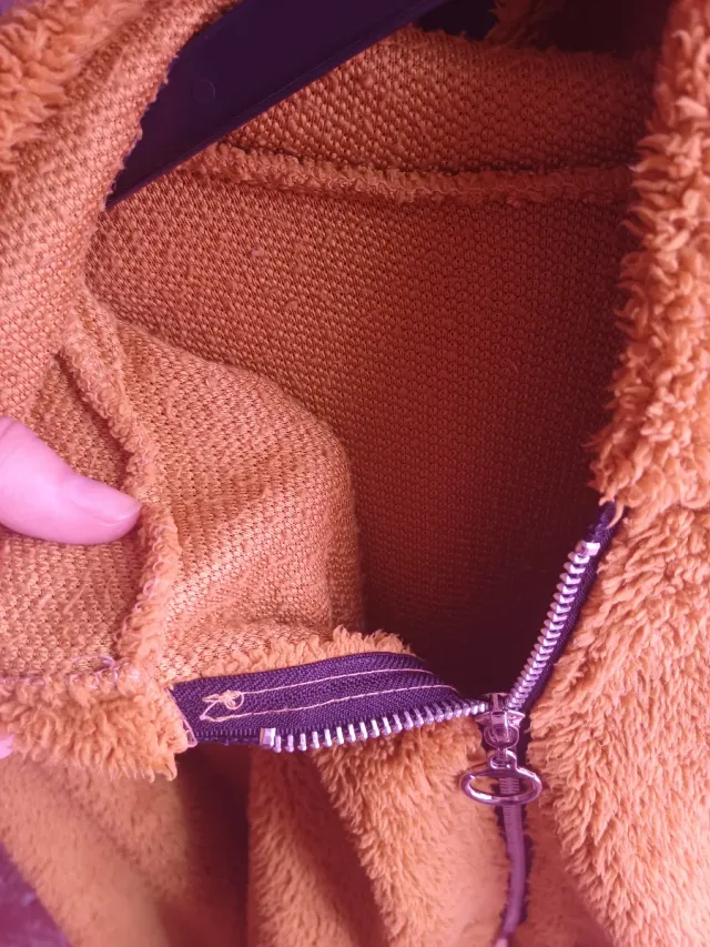 Chaqueta de forro polar con cremallera