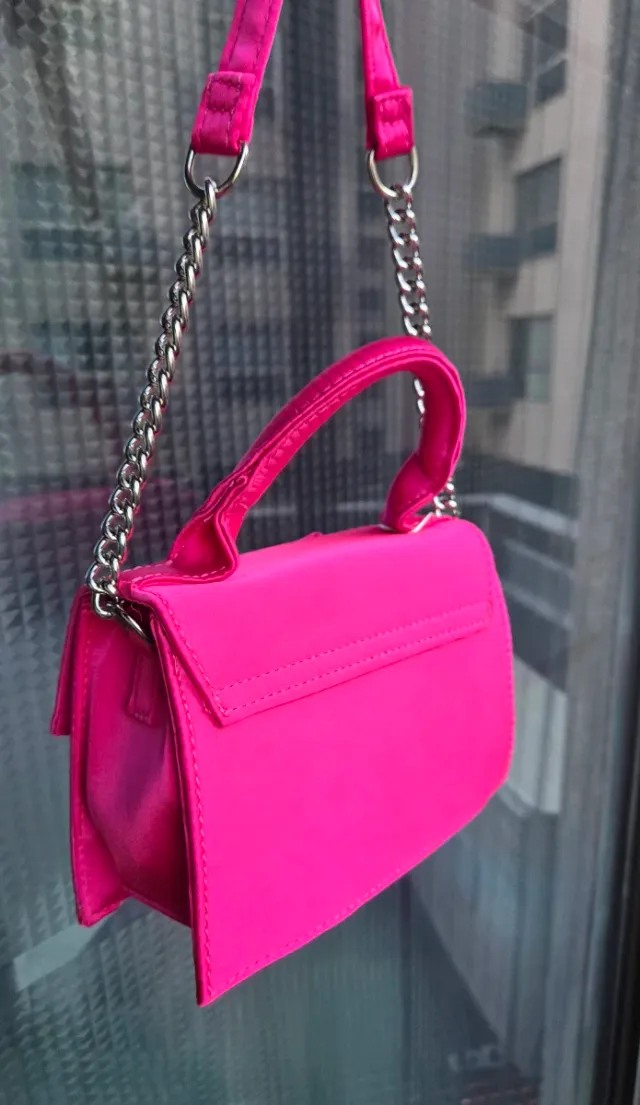 Bolso fucsia lazo