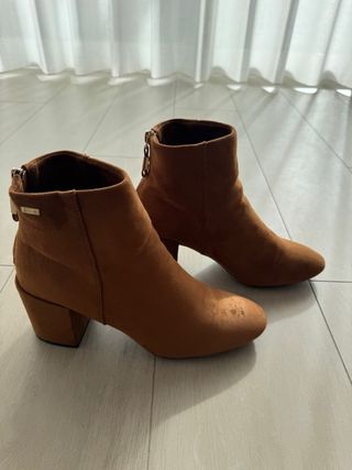 Botines Mustang MTNG Camel Talla 41