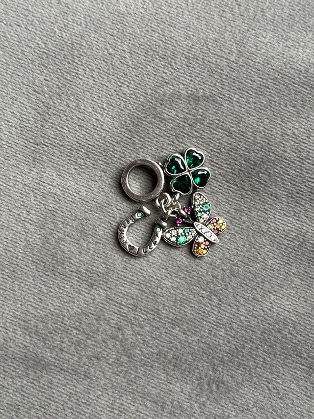 Charm de la Suerte:Mariposa,Trébol Herradura Nuevo