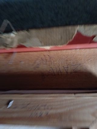 Quadro dipinto su tela raffigurante delle case