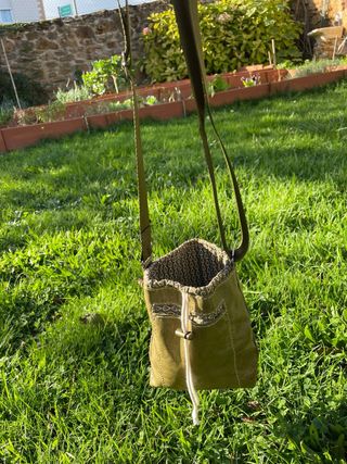 Bolso de piel verde  Estilo: Lily