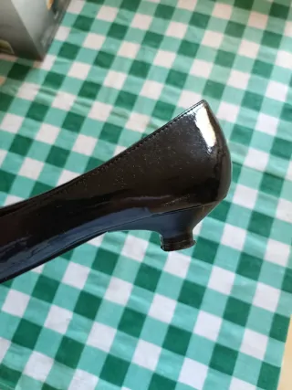 Zapatos de charol Gecko tacón bajo mujer