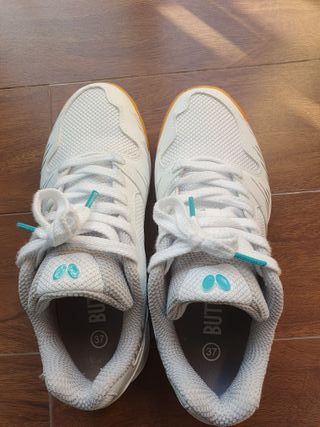Zapatillas Butterfly T37 Blancas