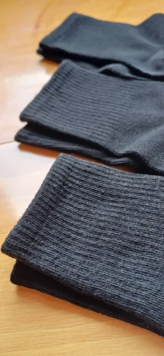 Calcetines unisex de algodón.