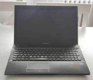 Lenovo PC Portatile Nero