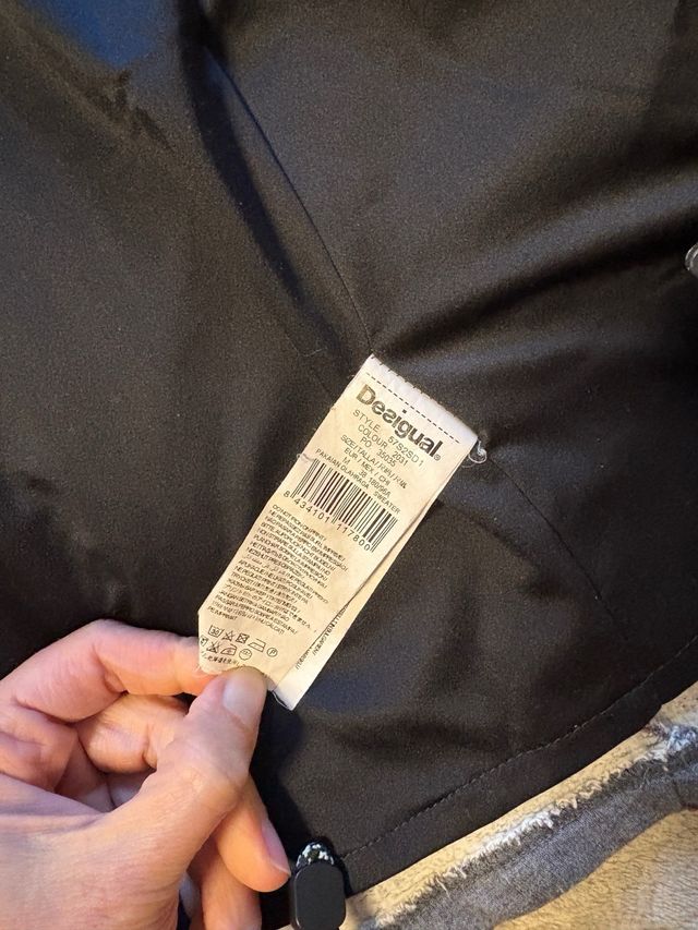 Abrigo Desigual Talla S