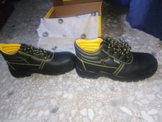 Botas de seguridad Best Work negras y amarillas