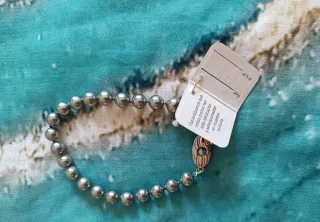 Pulsera Perlas Mallorca Grises y Plateadas