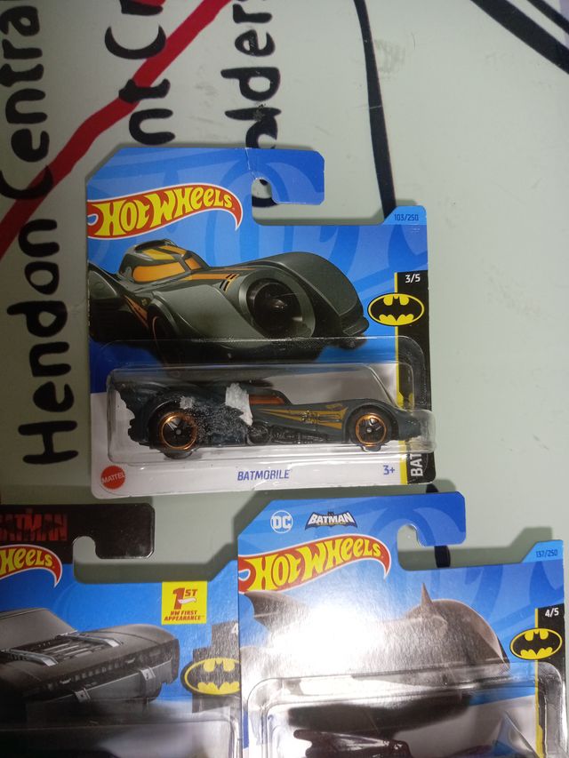 Lote 3 Hot Wheels Batmobile