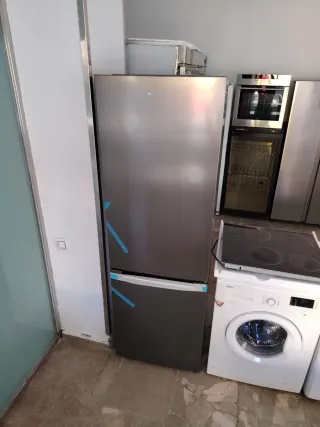 Nevera nueva tara con garantía