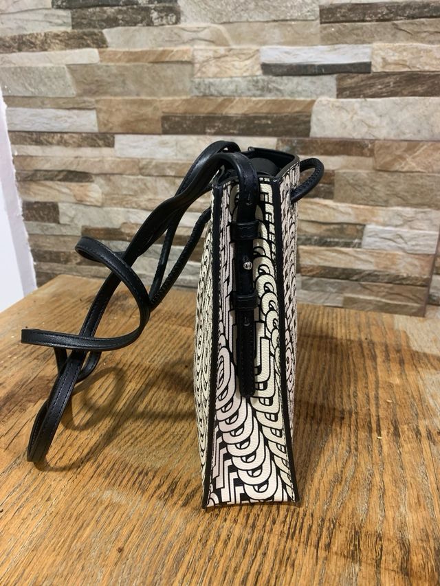 Bolsito Tous estampado beige y negro