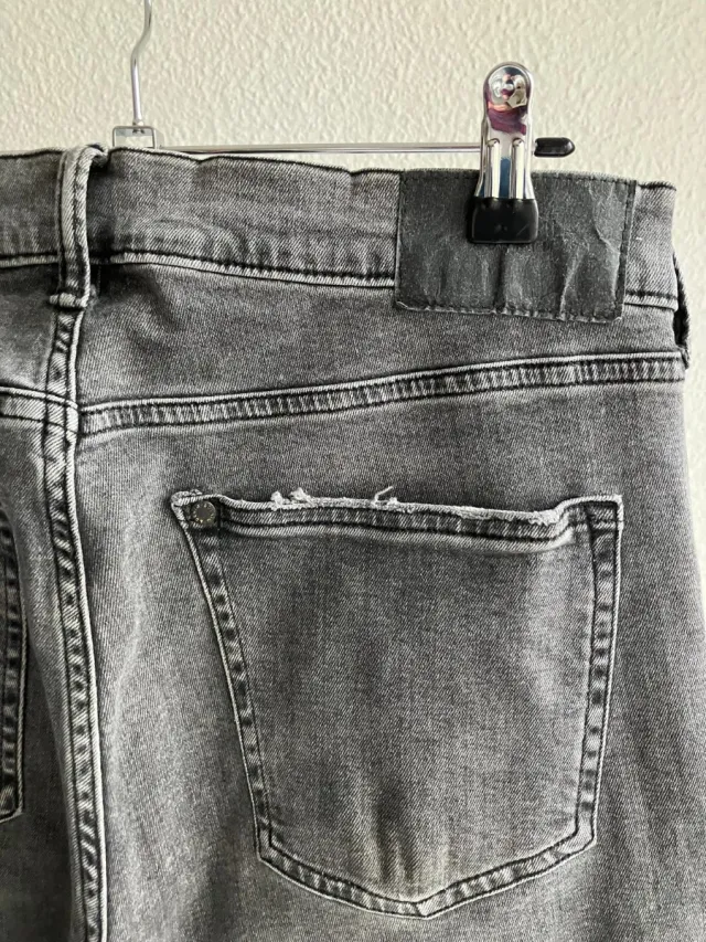 Pantalon vaqueros negro talla M