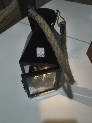 Presepe in miniatura in ceramica in lanterna