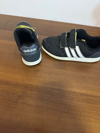 Scarpe Adidas Bambino Nero Giallo Velcro