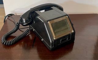 Telefono tedesco vintage da collezione