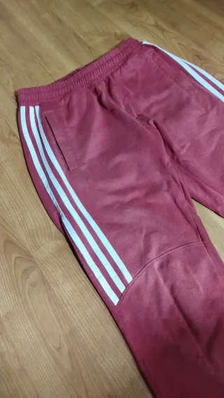 Pantalón de chándal adidas granate