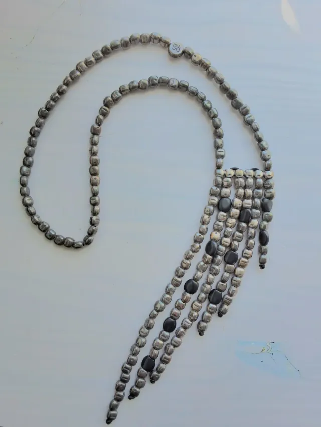 Collar Uno de 50 Plata y Negro Nuevo