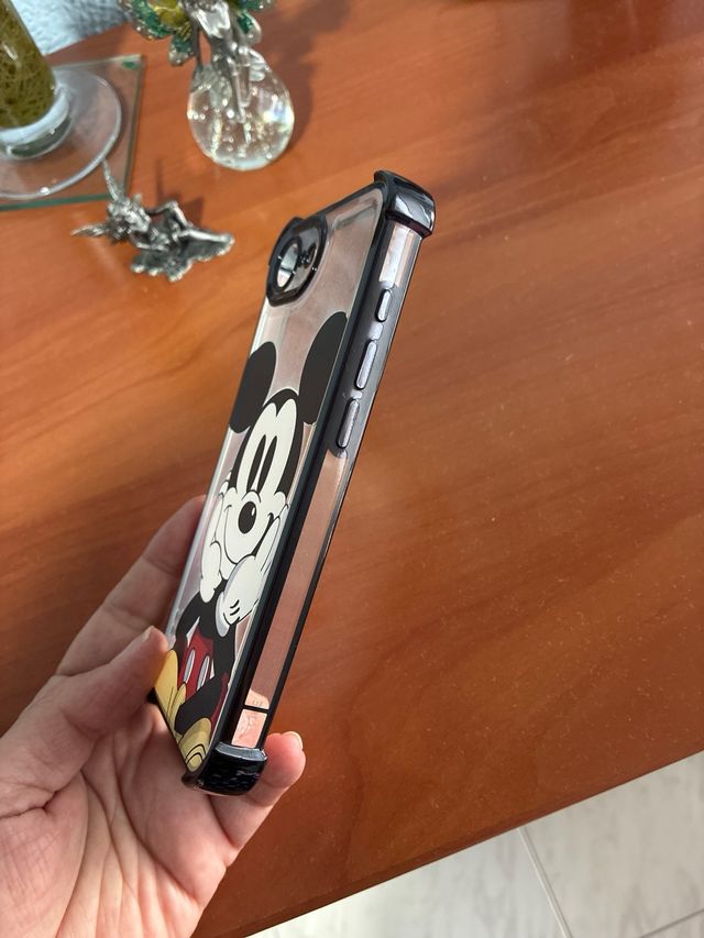 Funda Mickey Mouse iPhone 16e