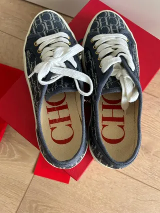 Zapatillas CH vaqueras monograma