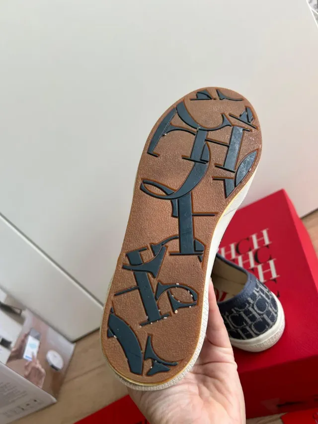 Zapatillas CH vaqueras monograma