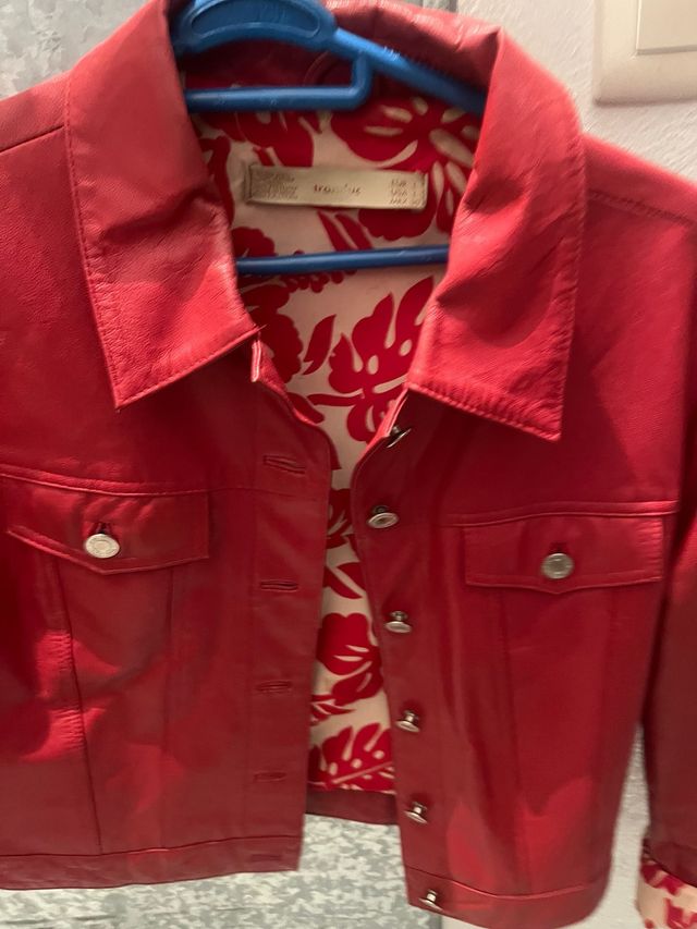 Chaqueta Cuero Roja Zara Talla L