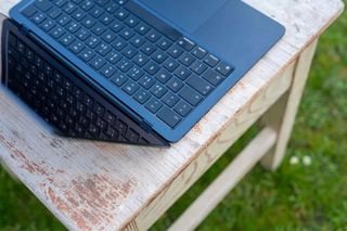 MacBook Air 13”M2 Azul Medianoche. Perfecto estado