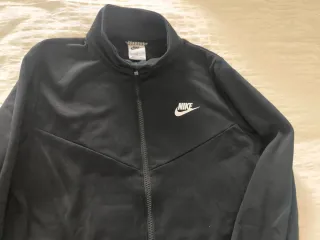 Sudadera Nike Negra