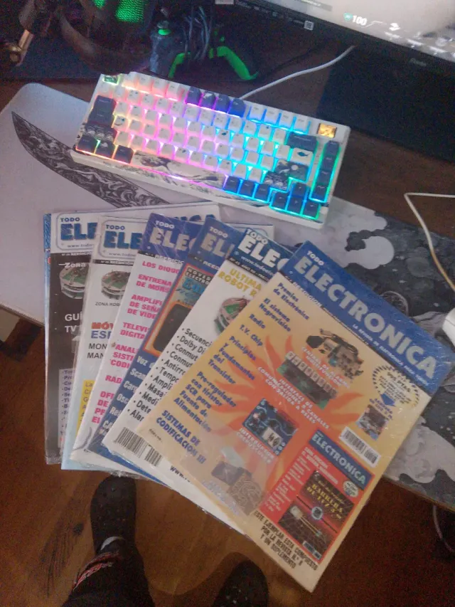 Pack de 6 revistas de Todoelectonica