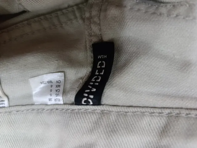 Pantalones cortos H&M beige