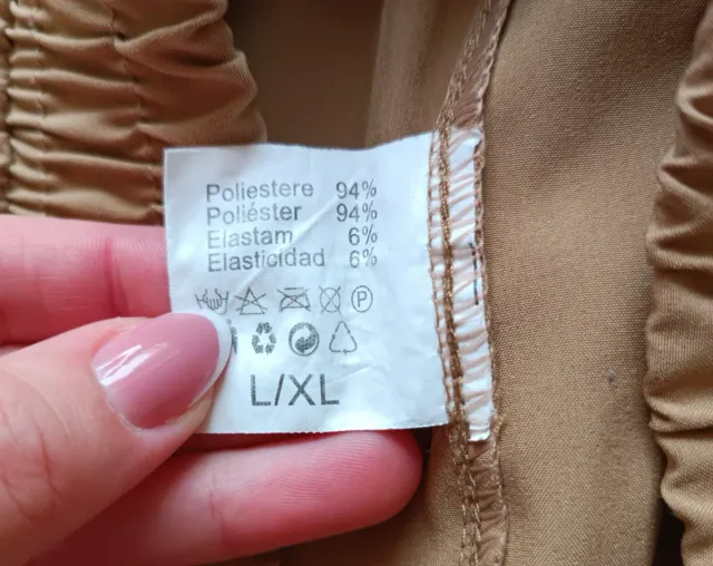 Pantalón cargo beige