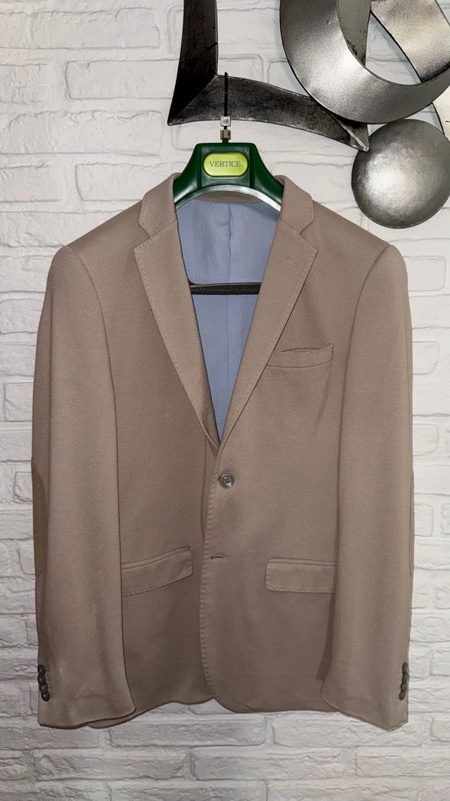 Americana beige talla 46