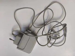 Cargador Nintendo DSi Gris