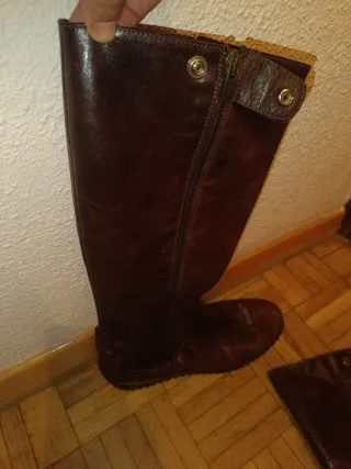 Botas de piel marrones