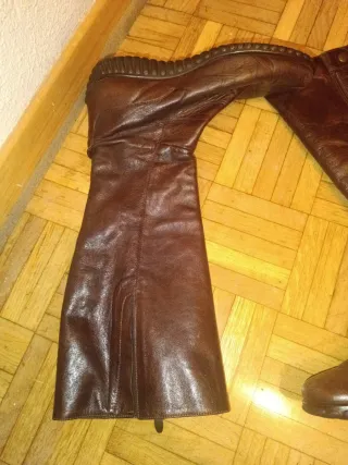 Botas de piel marrones