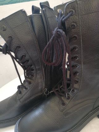 Botas ZARA Negras Talla 39 Nuevas