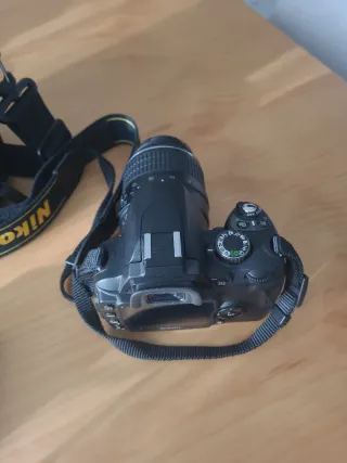 Cámara Nikon Negra D60 + Bolso y Cargador