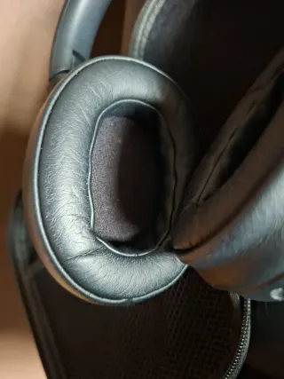 Auriculares Sony Negros wh-xb900n