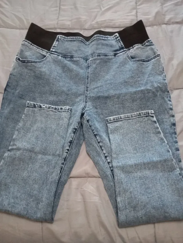 Pantalón vaquero talle alto